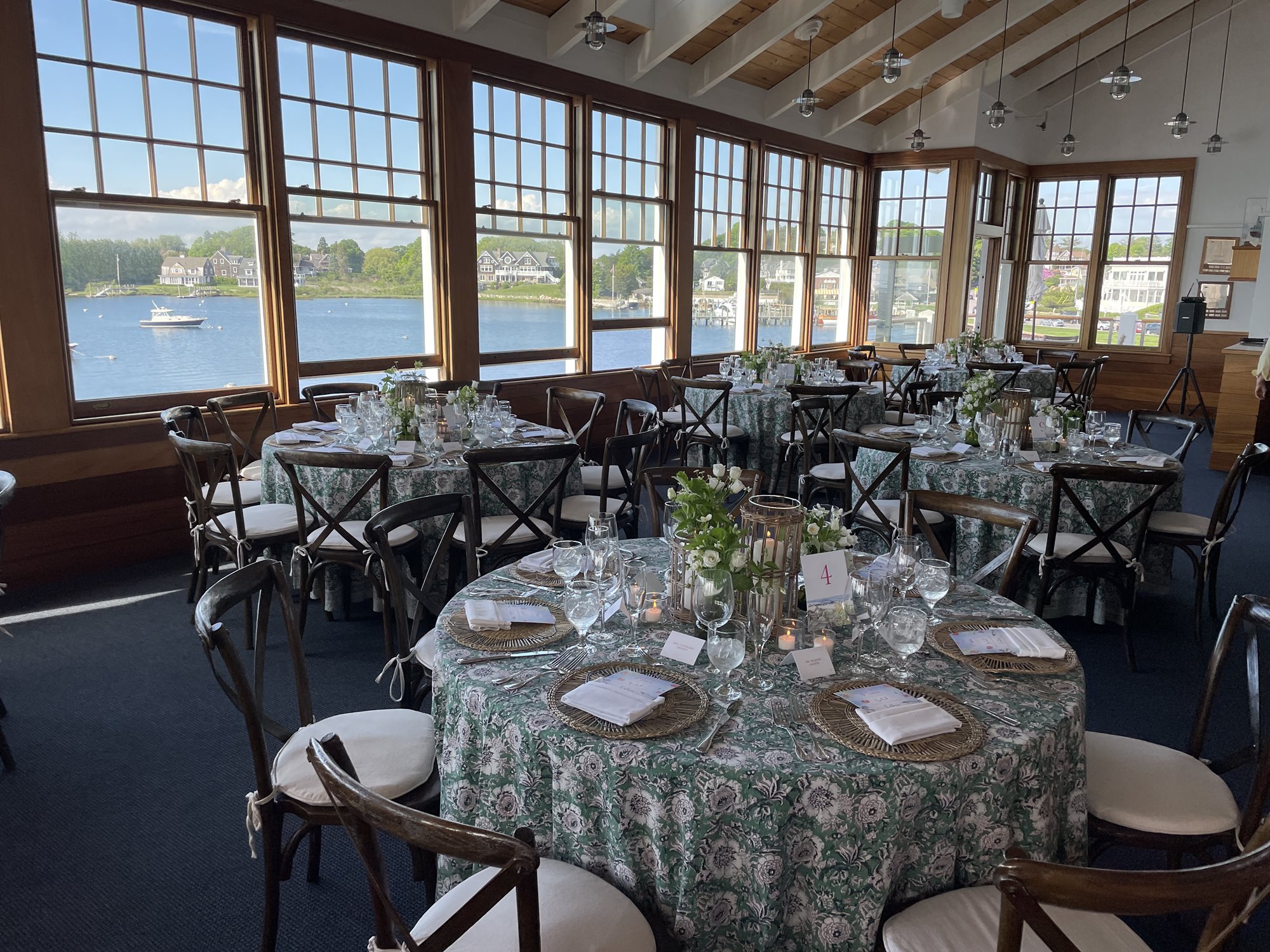 watch hill yacht club restaurant